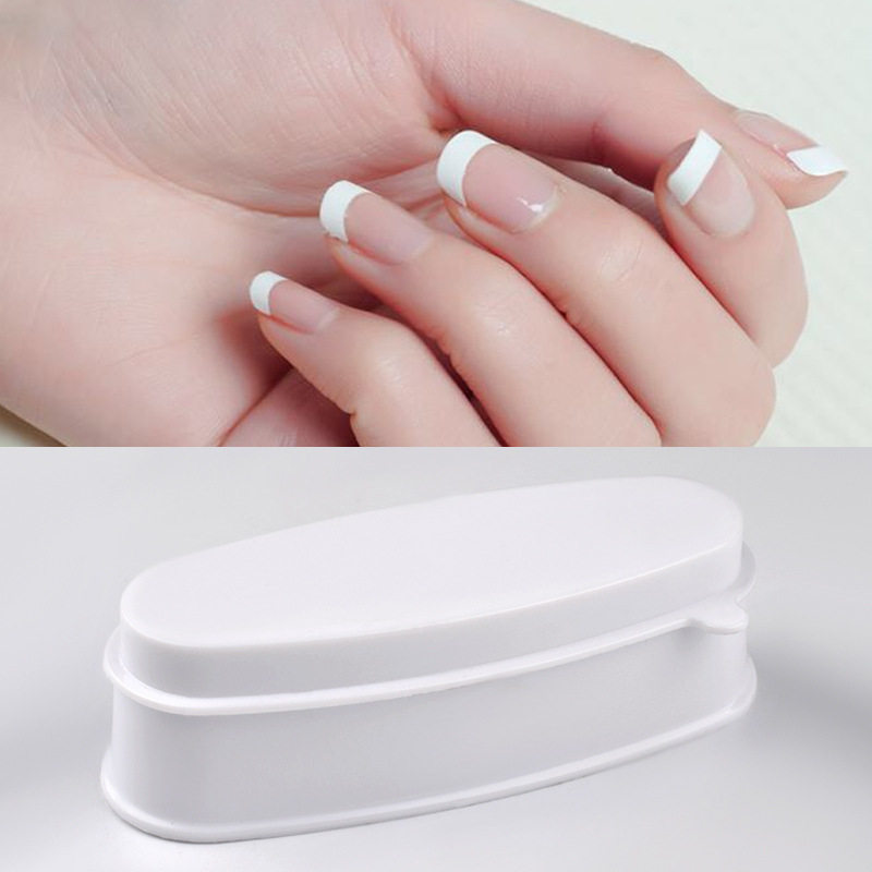 Dip Powder Nail - ホワイトネイルディッピングパウダーボックス。サロンやご自宅でのDIYに最適な、長持ちするネイルアート用デコレーション。