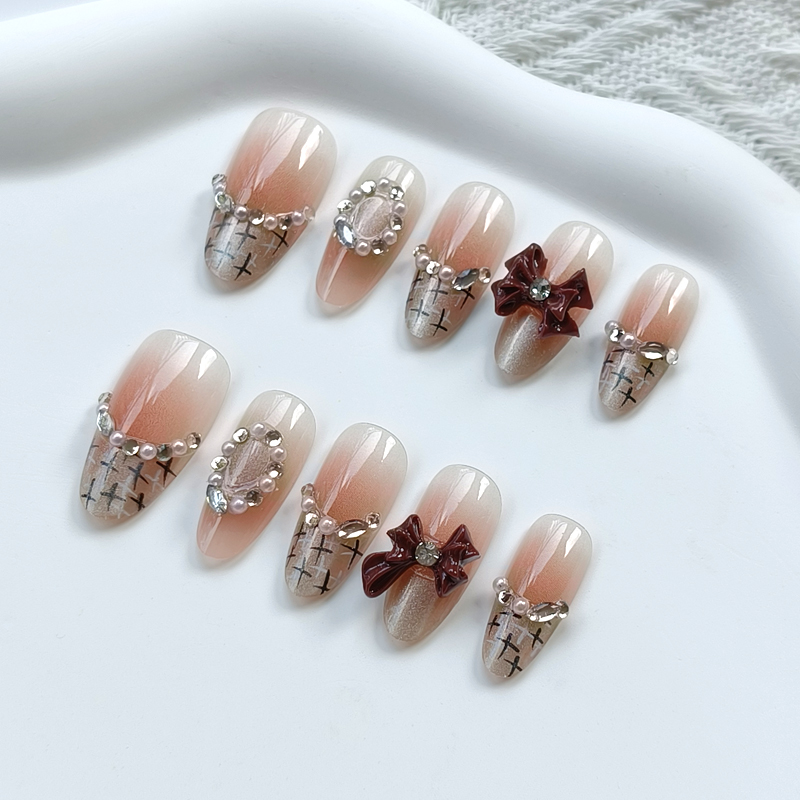 10 個フレンチスタイルのかわいいダイヤモンドがちりばめられ - Nail Art Elegan のレビューと価格