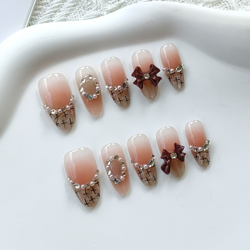 10 個フレンチスタイルのかわいいダイヤモンドがちりばめられ - Nail Art Elegan のレビューと価格