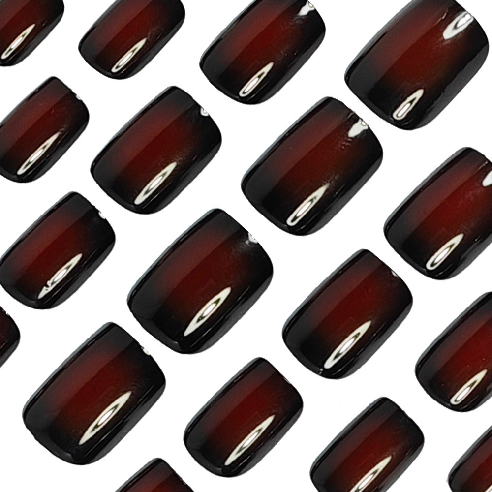 女性用ショートスクエアフェイクネイル、グラデーションブラック - Nail Art Red のレビューと価格