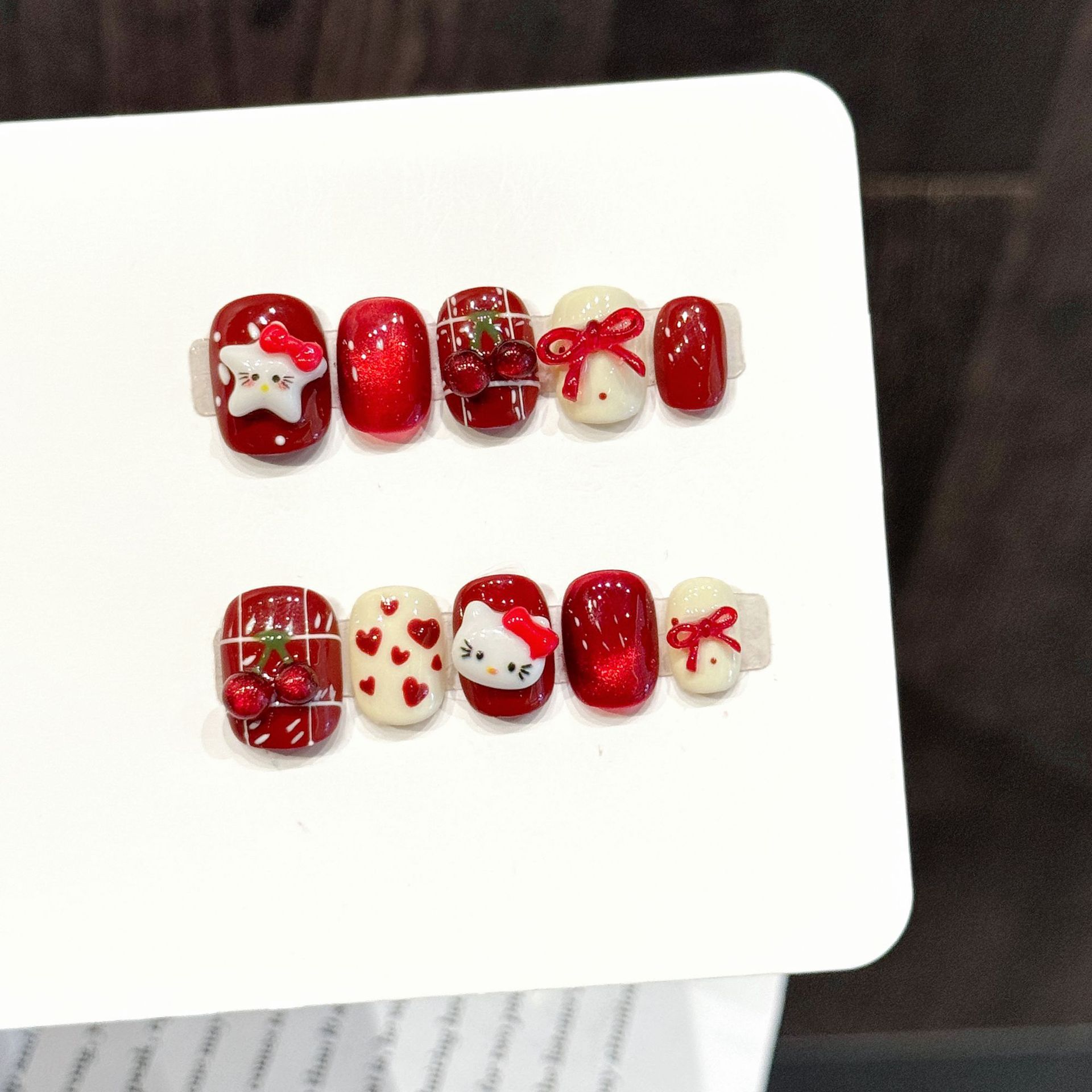 10個入り ハンドメイド ネイルアート レッドホワイト チェ - Nail Art Red のレビューと価格